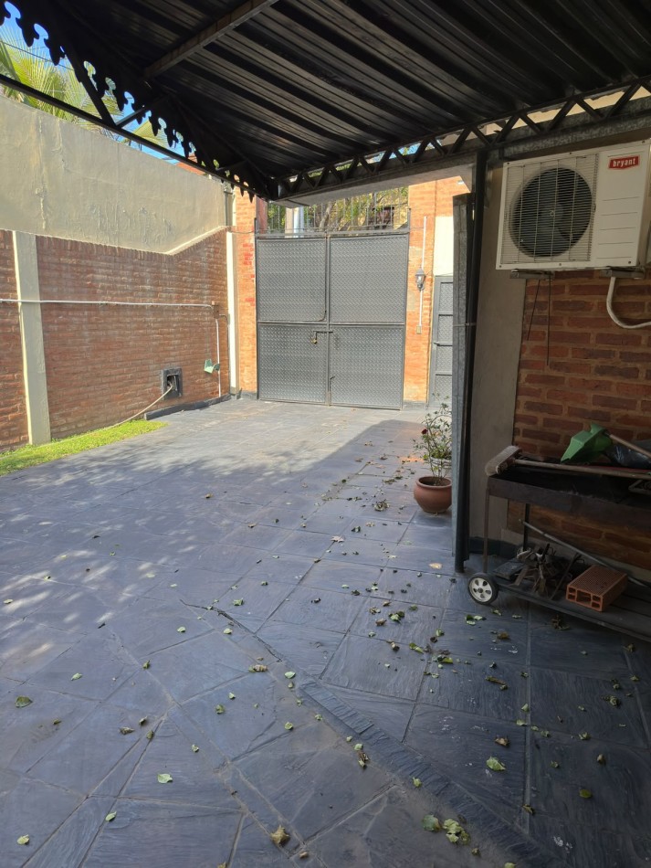 Casa en venta de 5 ambientes R. de Escalada
