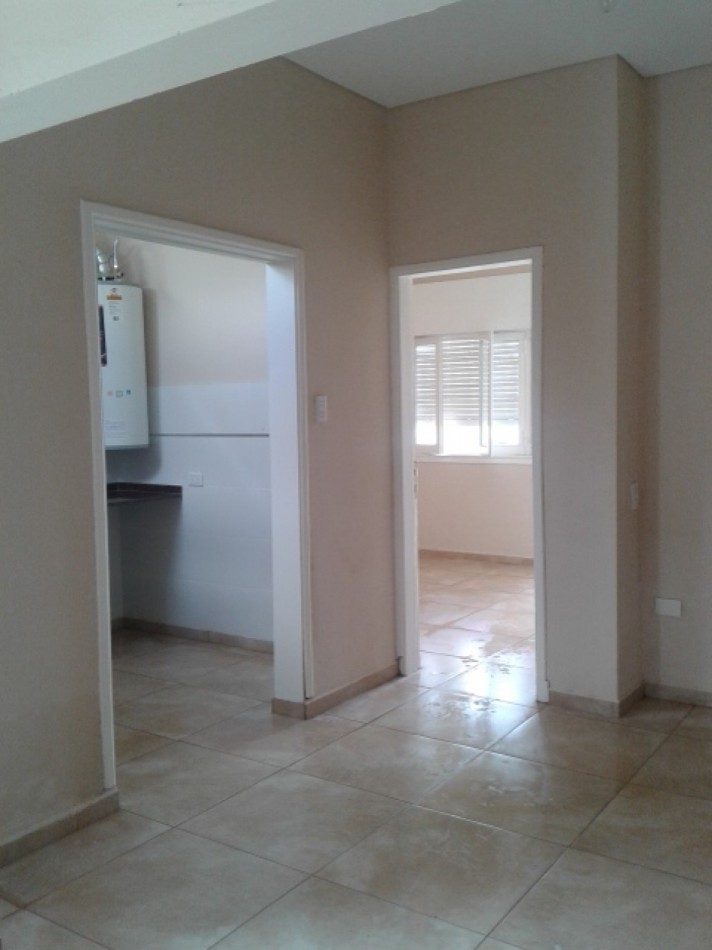 VENTA EN BLOCK- CASA 3 Y 4 AMBIENTES