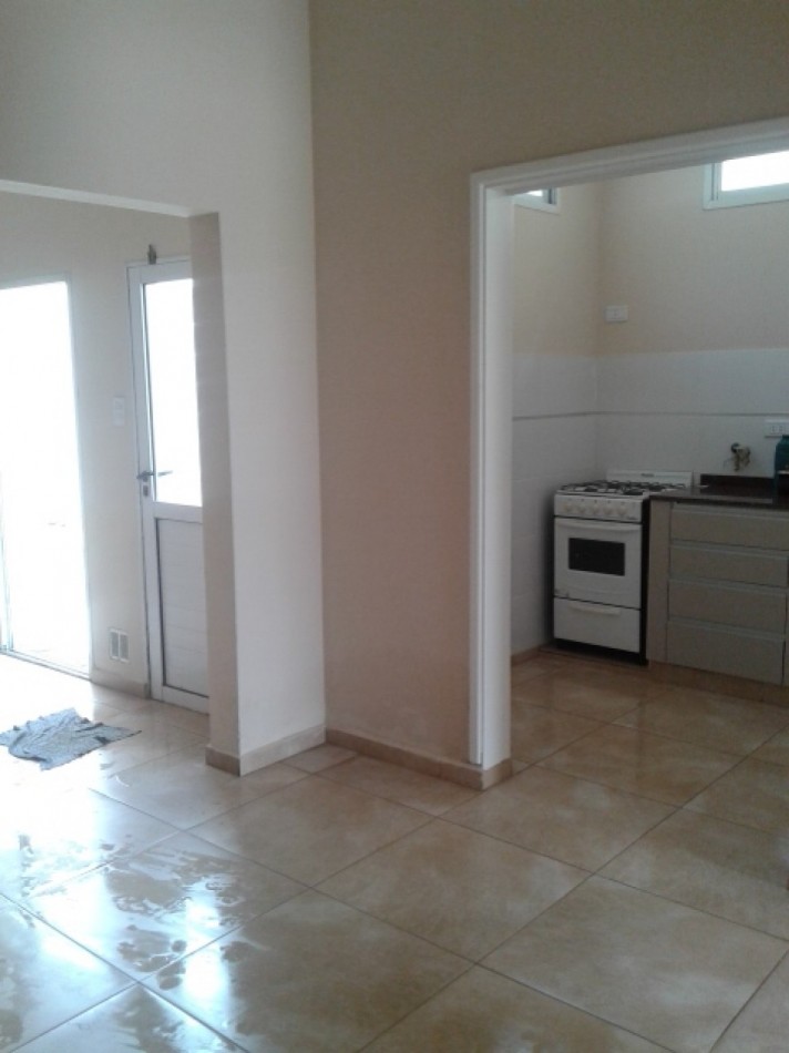 VENTA EN BLOCK- CASA 3 Y 4 AMBIENTES