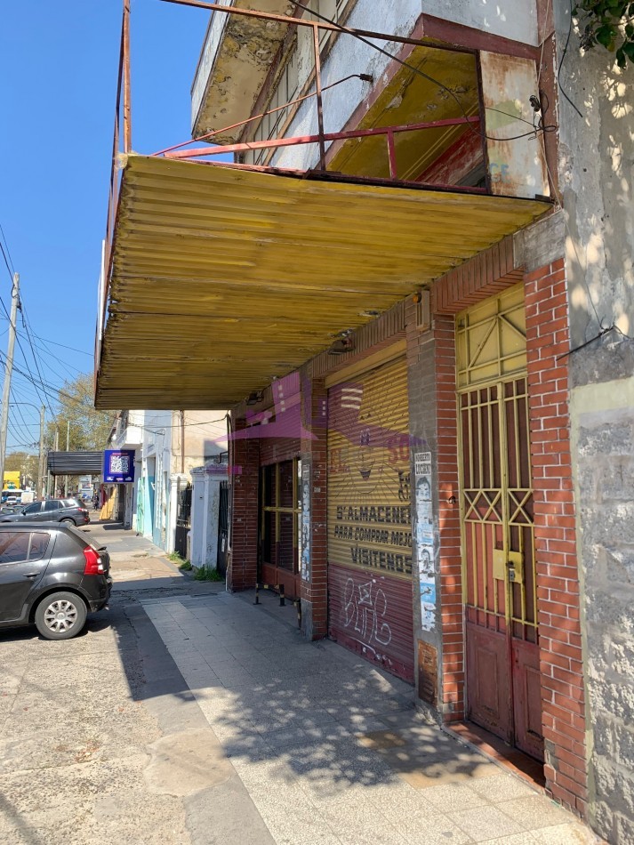 Local comercial en Lanus Oeste