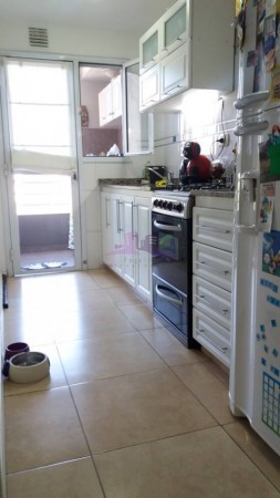 Departamento de 2 Ambientes en Venta en Lanus O.