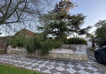 Gran lote con casa 4 ambientes